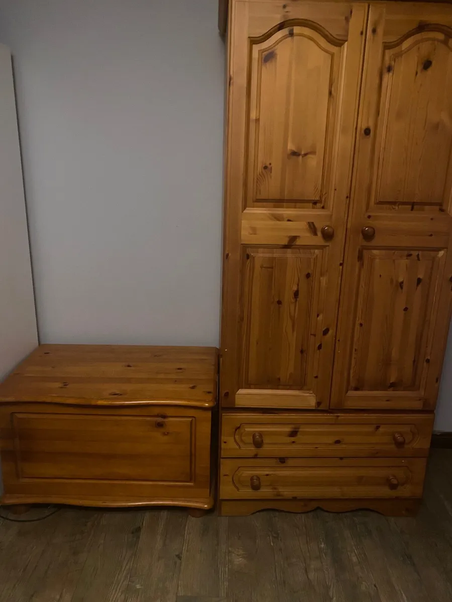 Pine Bedroom furniture  wardrobe and blanket box - Image 1