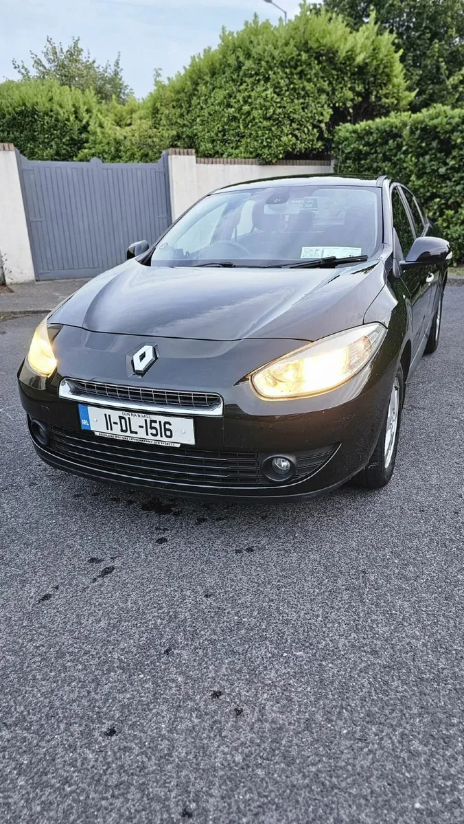 Renault Fluence 2011 - Image 1