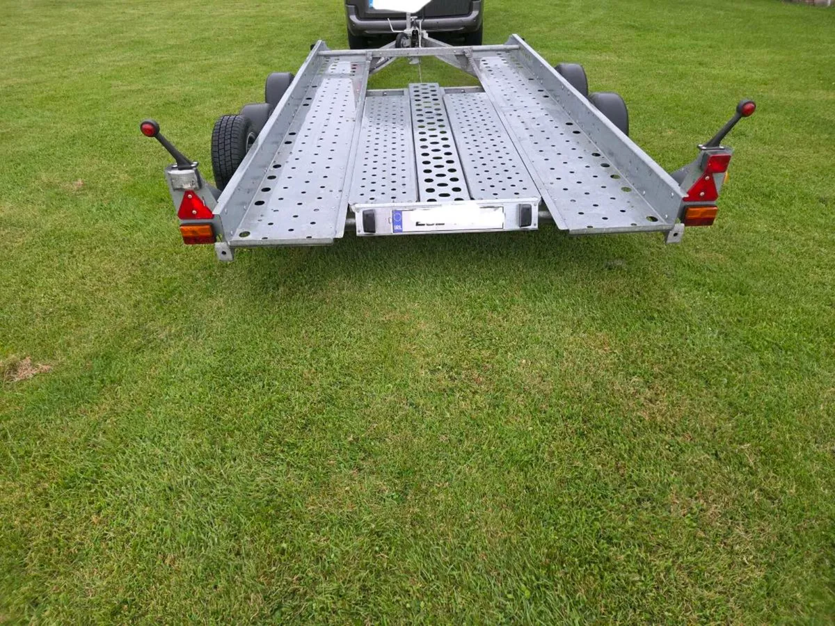 CT136HD 13'1" x 6'1" Ifor Williams Car Transporter - Image 3