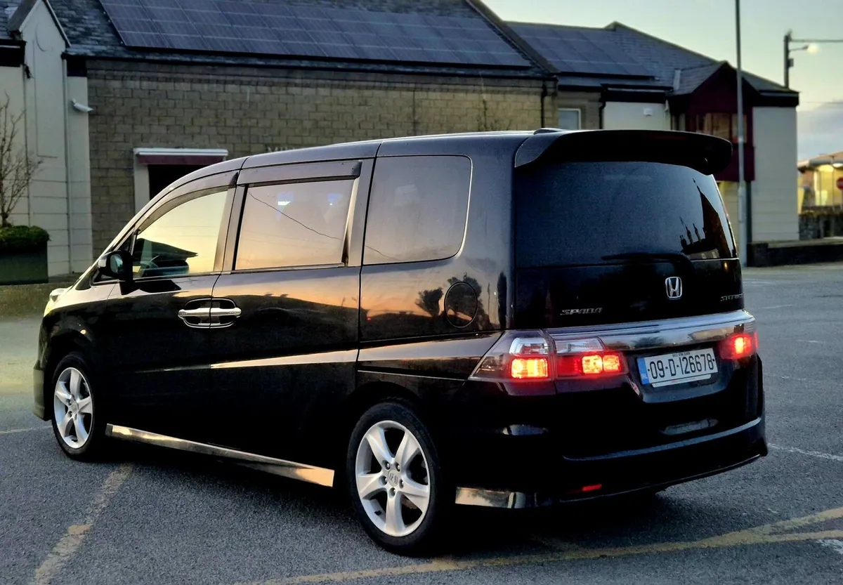 2009 HONDA STEPWGN SPADA 7 SEATER NCT 02/26 - Image 1