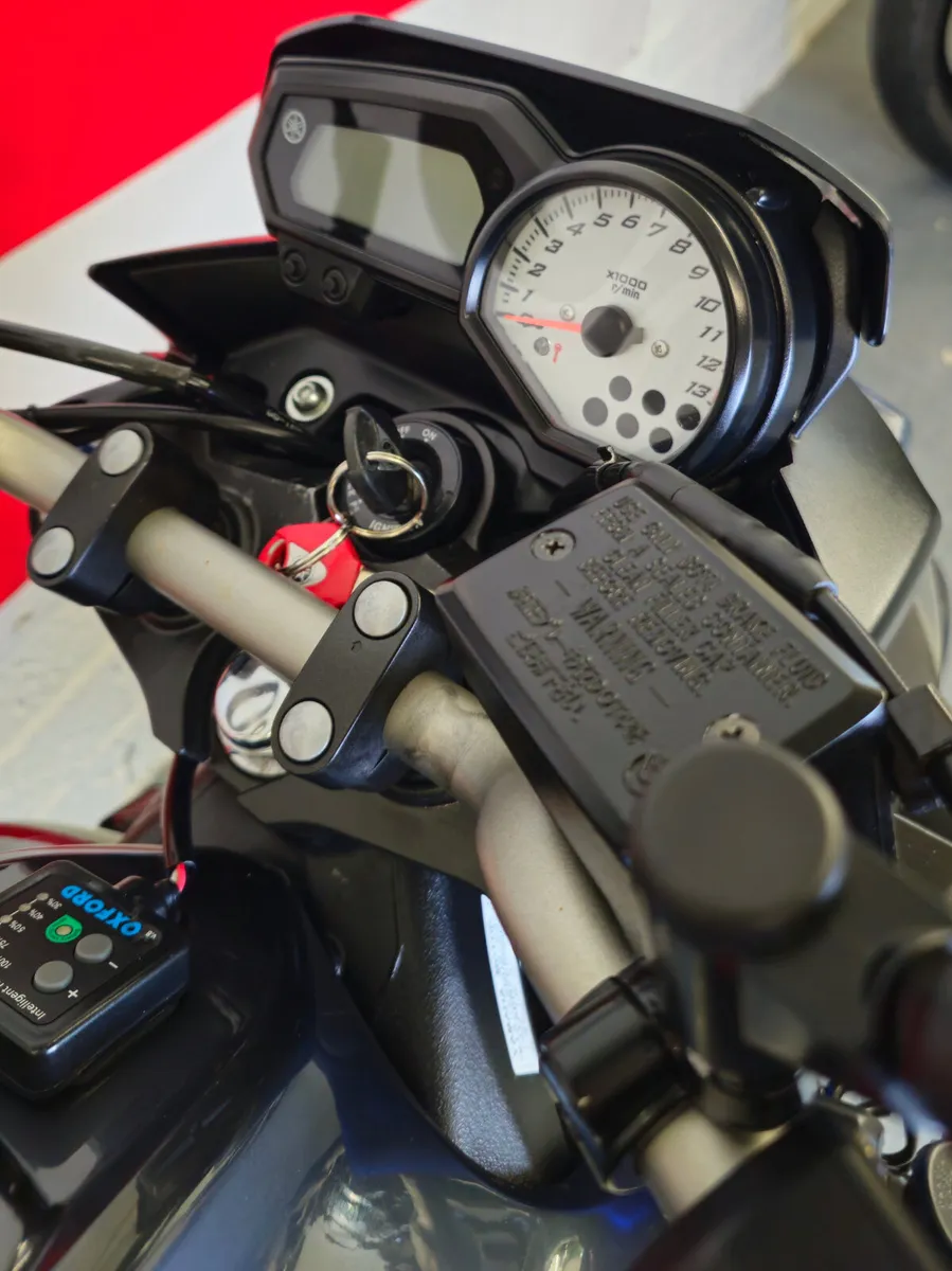 2014 Yamaha FZ8 - Image 4