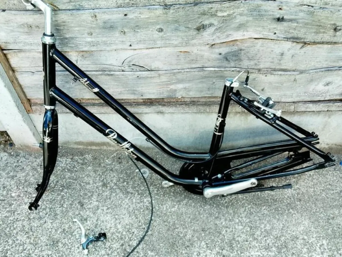bicycle frame  28/29" - Image 2