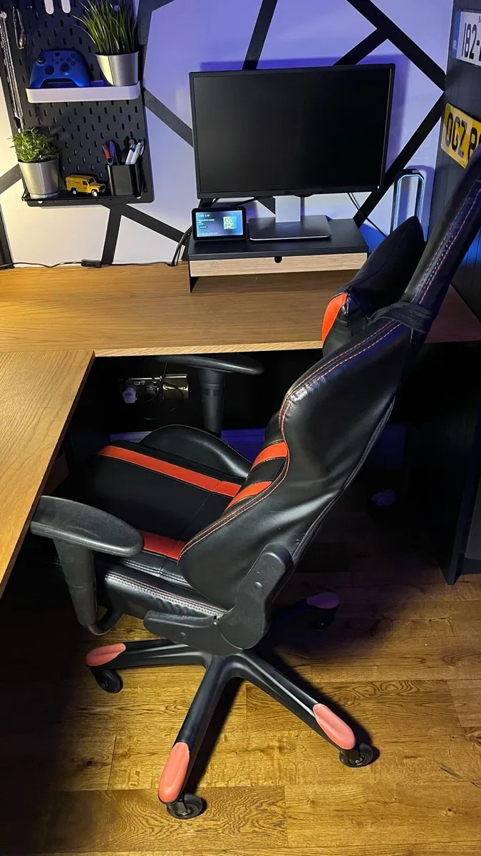 Gaming chair - Image 2
