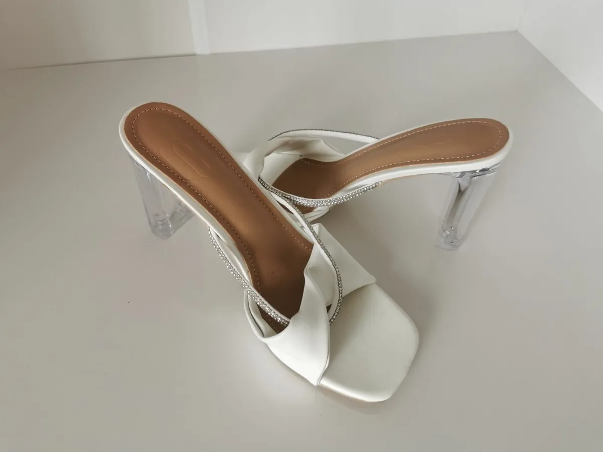 Shoes - Image 3