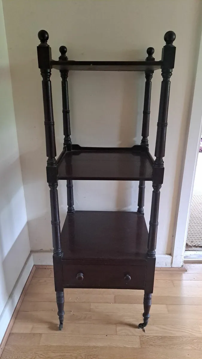 Shelving unit