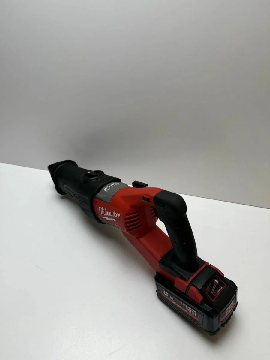 Milwaukee M18 FSX Reciprocating Saw 18V - Image 3