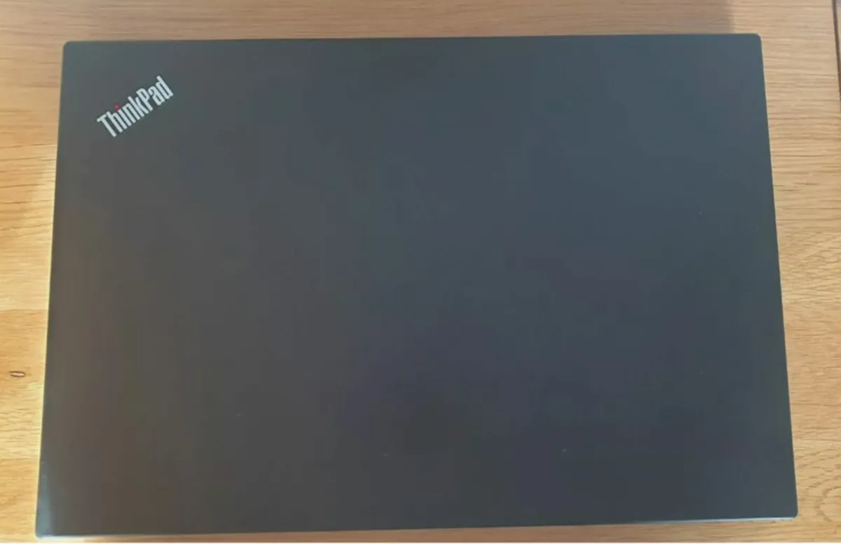 Lenovo ThinkPad P53S 15" i7 16GB 256GB SSD Gaming - Image 4