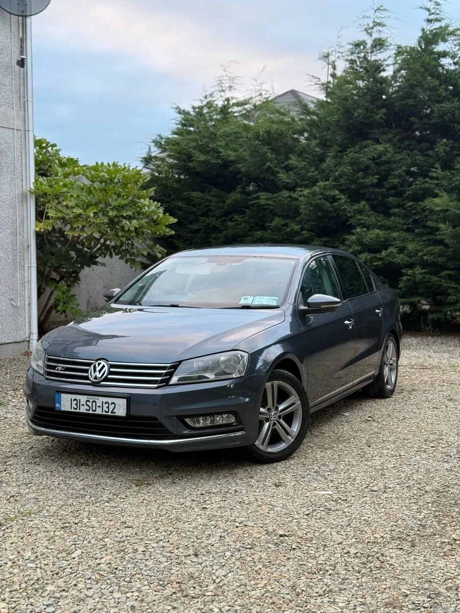 VW Passat 2013 R Line - Image 1