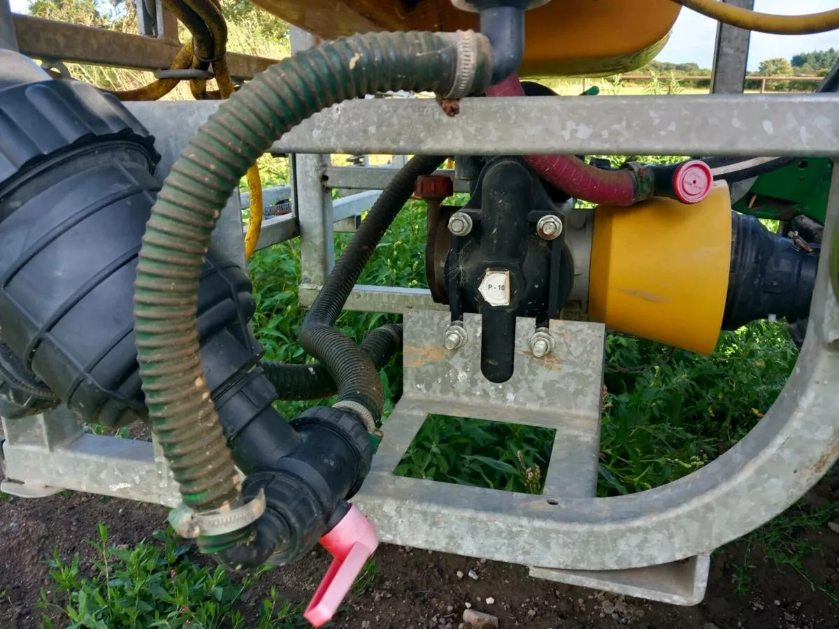Sprayer - Image 3