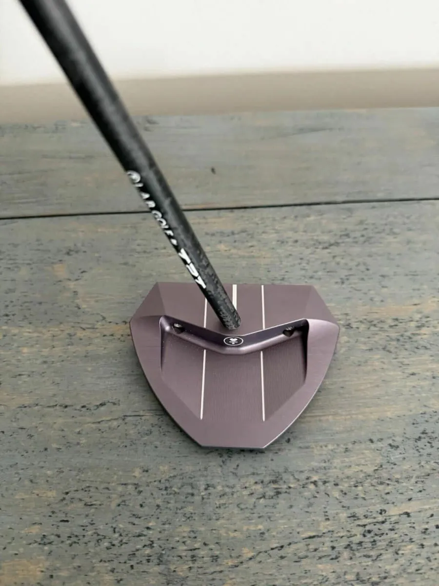 L.A.B golf Oz.1i with TPT shaft - Image 1