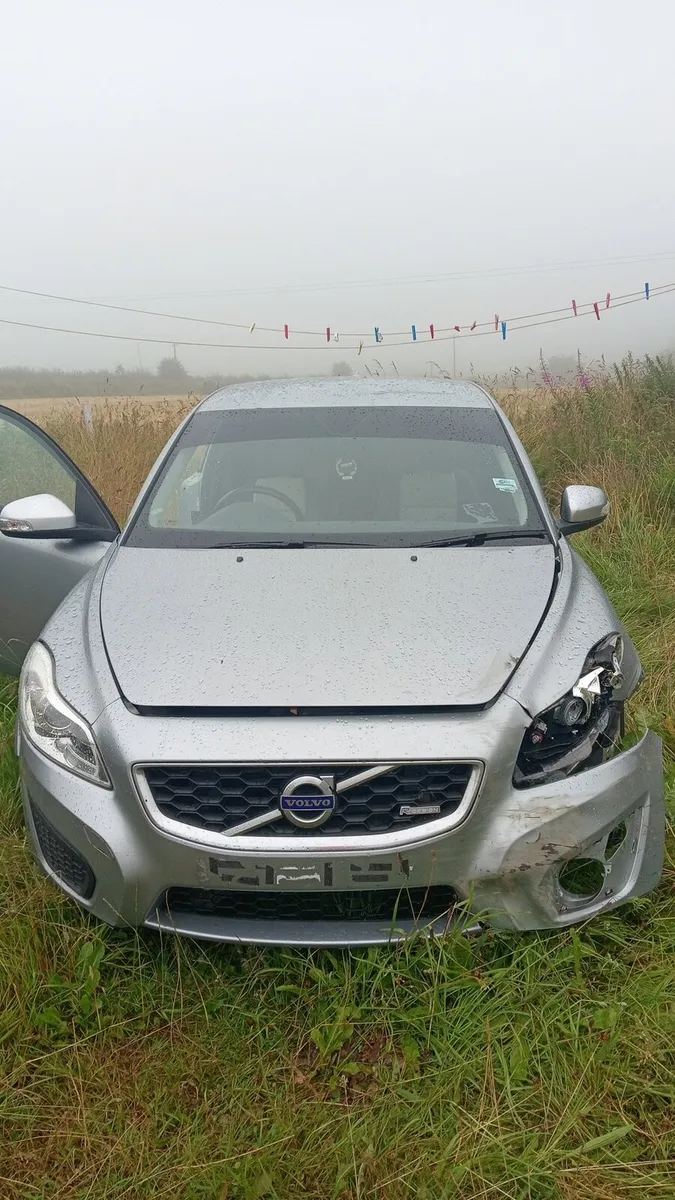 2010 VOLVO C30 R DESIGN 1.6 TURBO DIESEL - Image 1