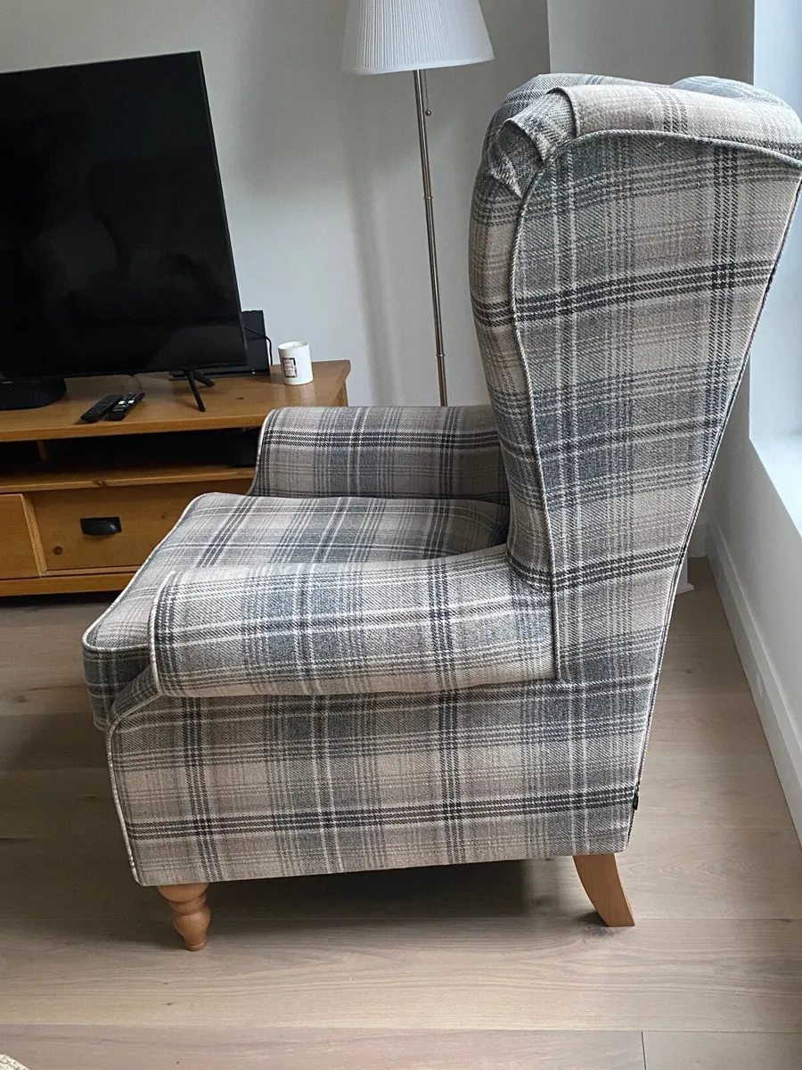 Armchair - Image 3