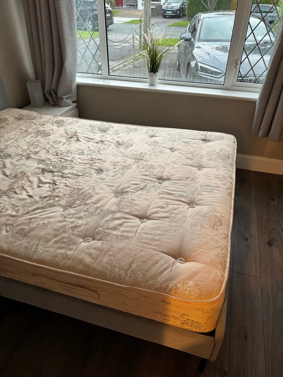 Double Mattress - Image 3
