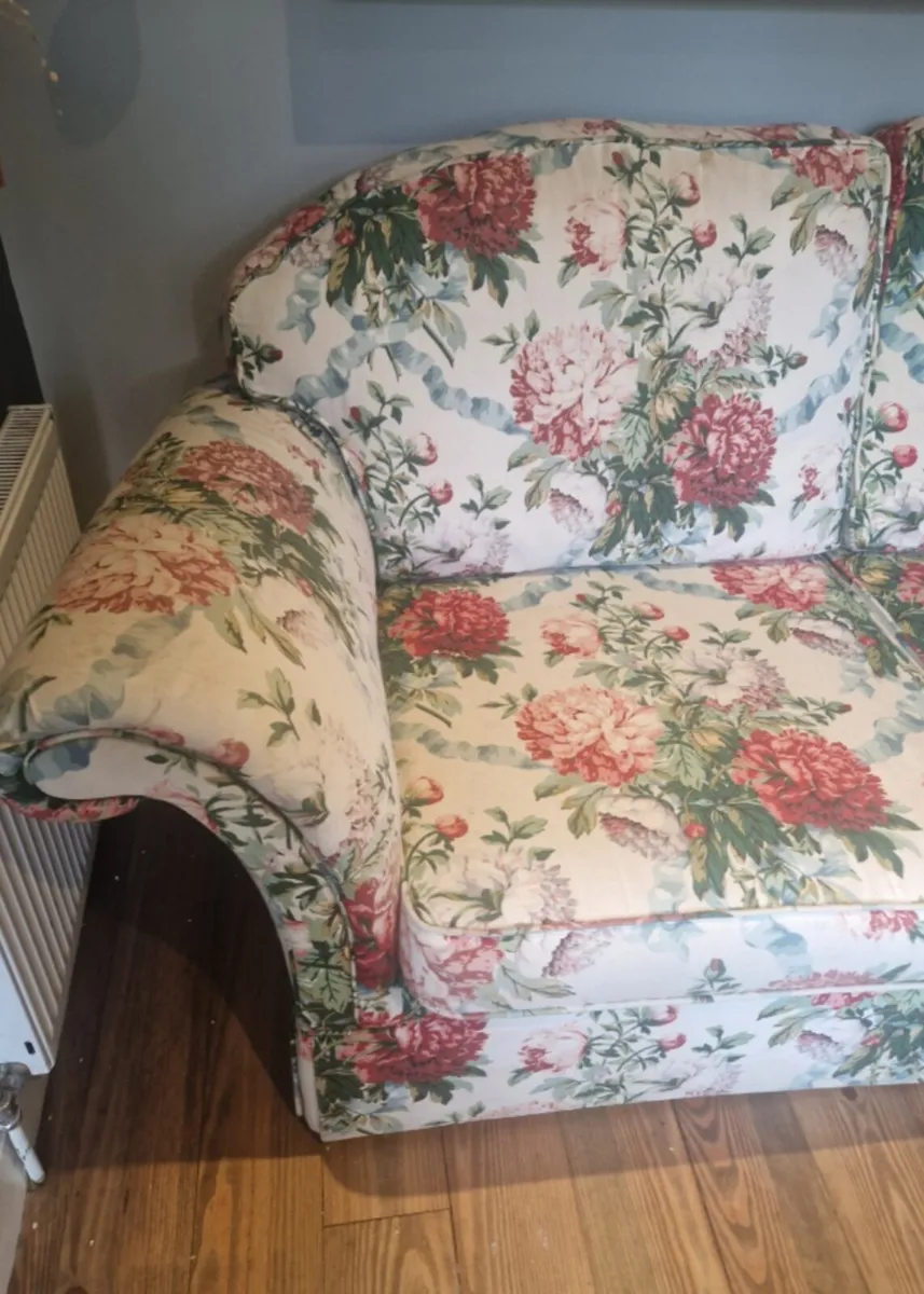 Sofa - Image 2