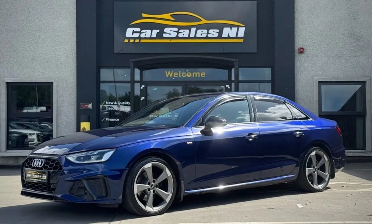 Audi A4 2.0 TDI 35 Black Edition Saloon 4dr Diese - Image 2