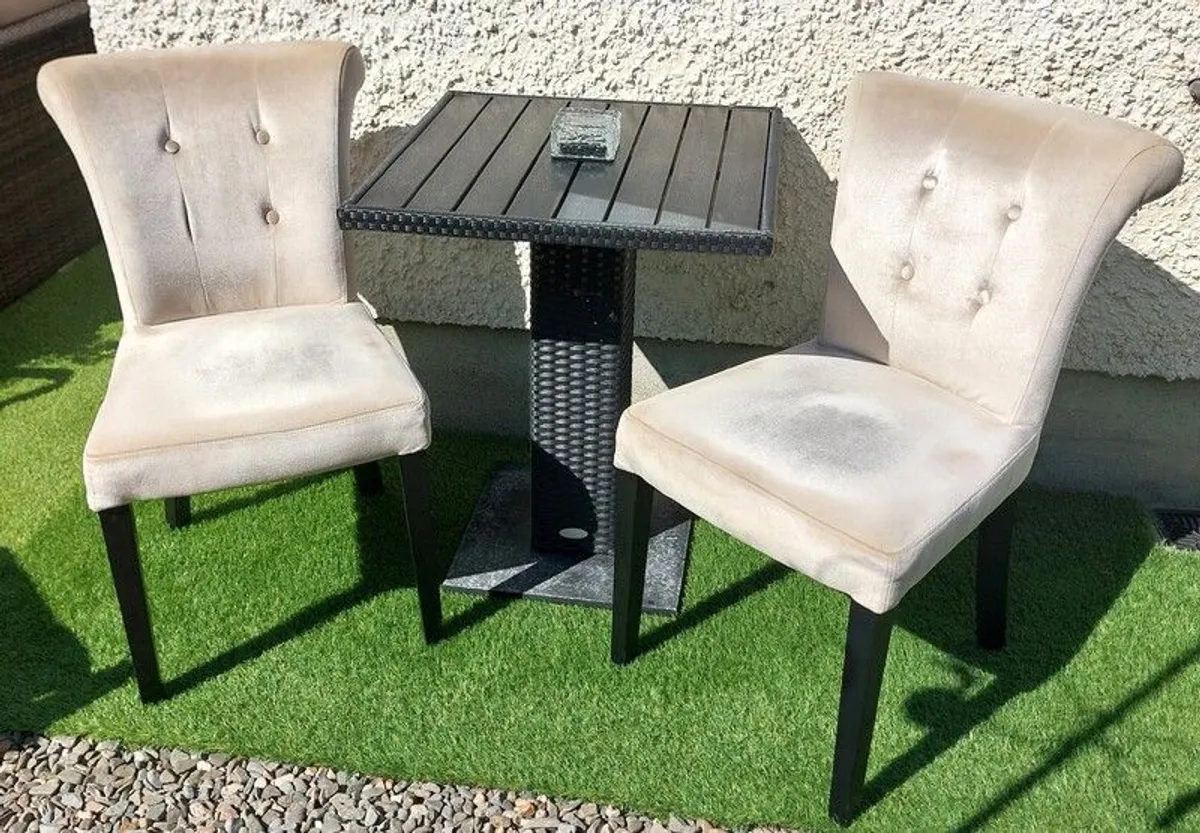 Occasional/Bedroom chairs x 2 - Image 1