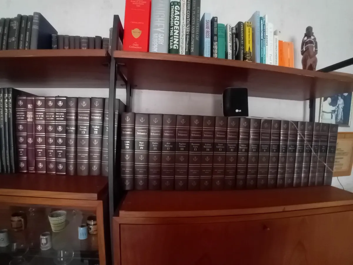 Encyclopedia Britannica Full set - Image 2