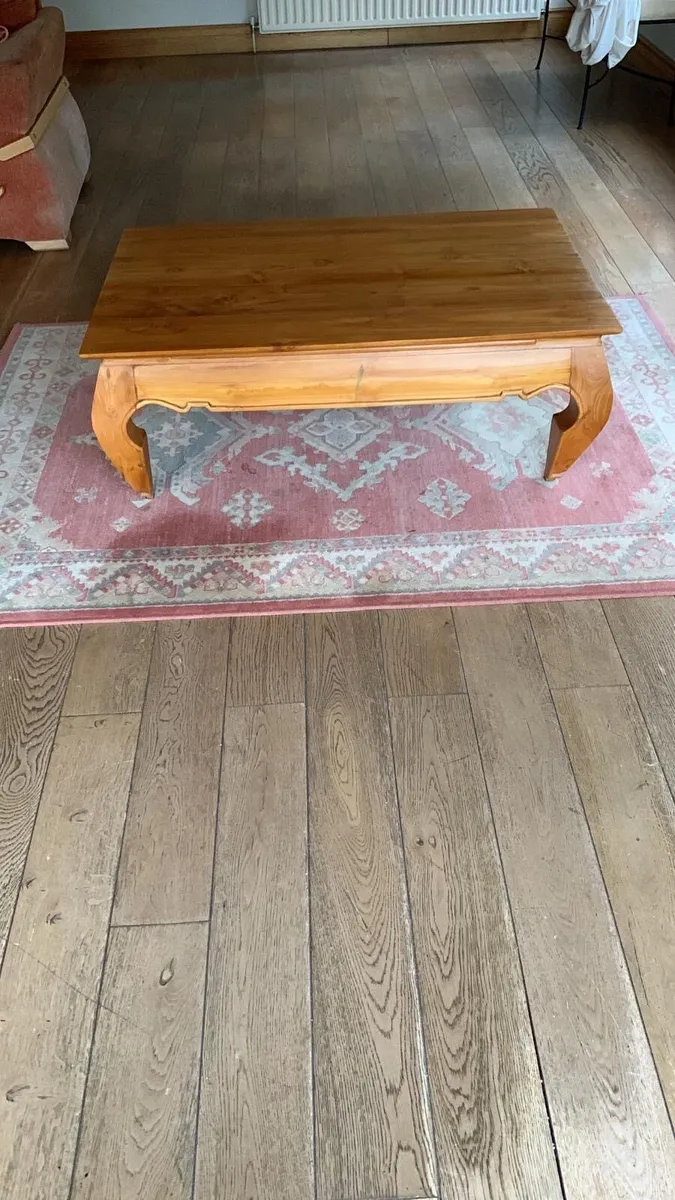 Coffee table and rug