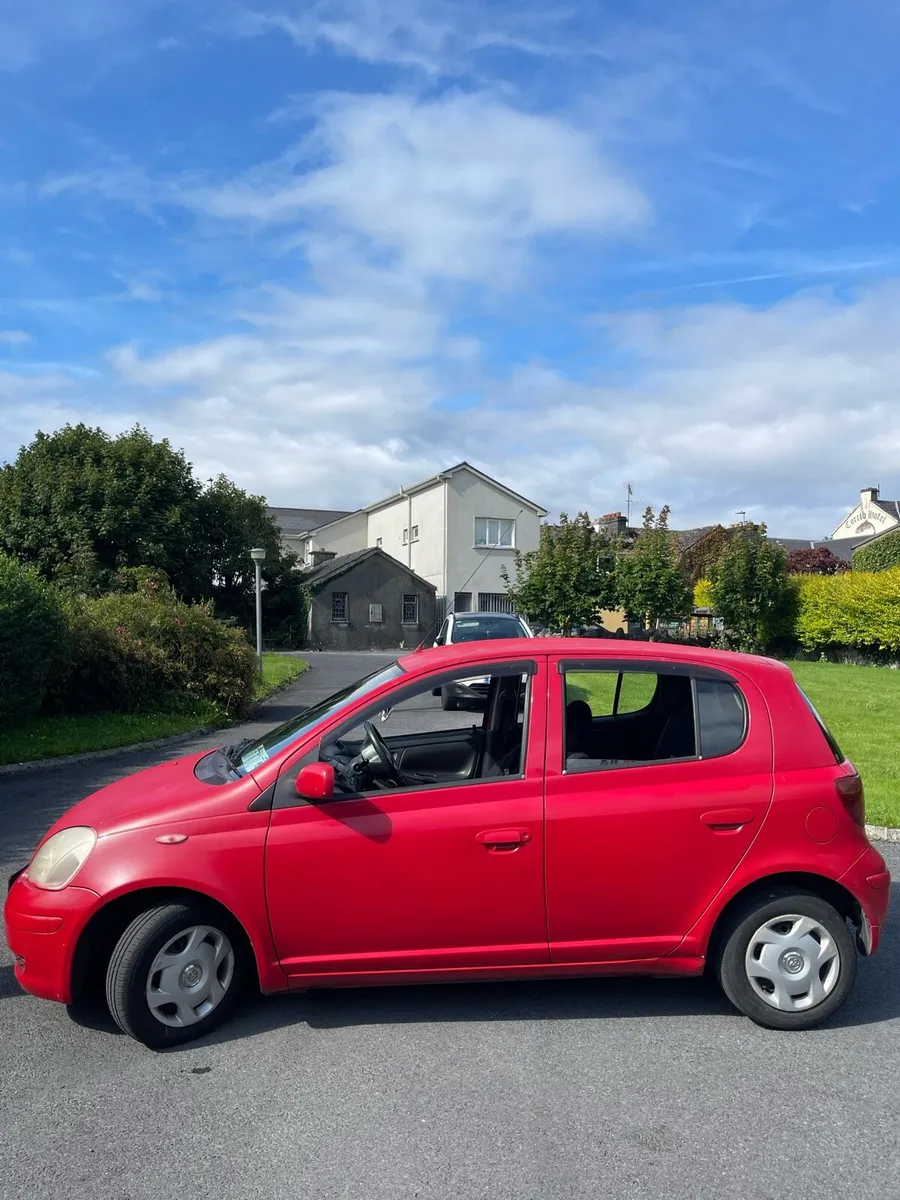 Tayta Yaris 2002 - Image 3