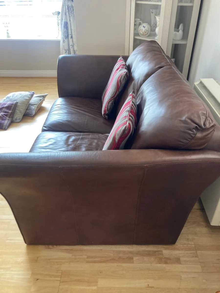 Sofa - Image 3