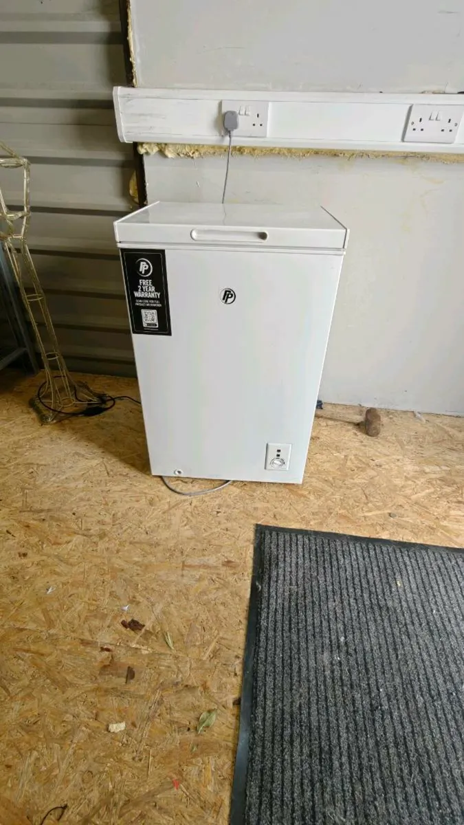 Chest Freezer - Image 1