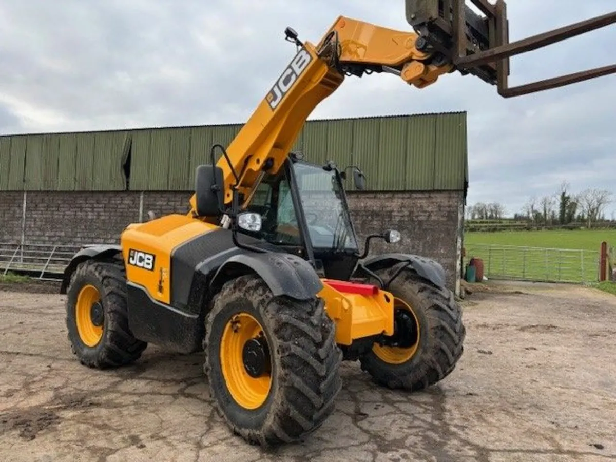 JCB 526 2017 - Image 1