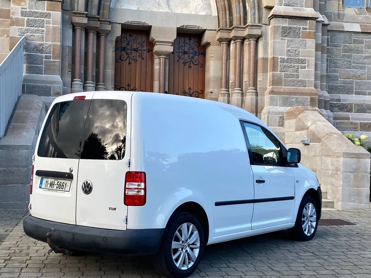 Volkswagen Caddy - Image 3