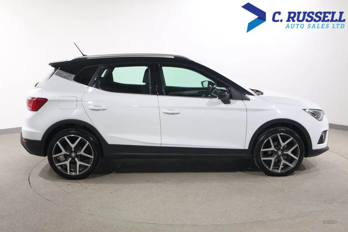 SEAT Arona Diesel Hatchback - Image 4