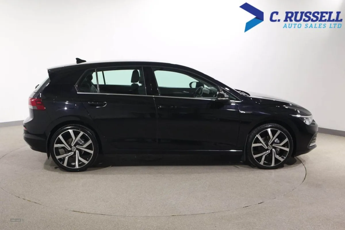 Volkswagen Golf Diesel Hatchback - Image 4