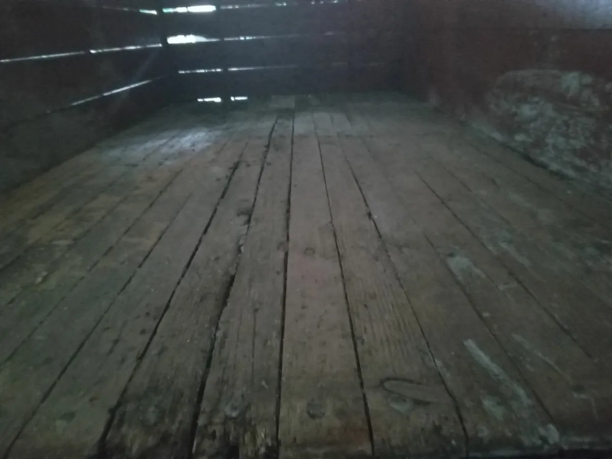Tipping trailer - Image 3