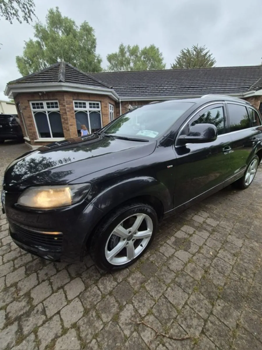 Audi Q7 2007 - Image 1