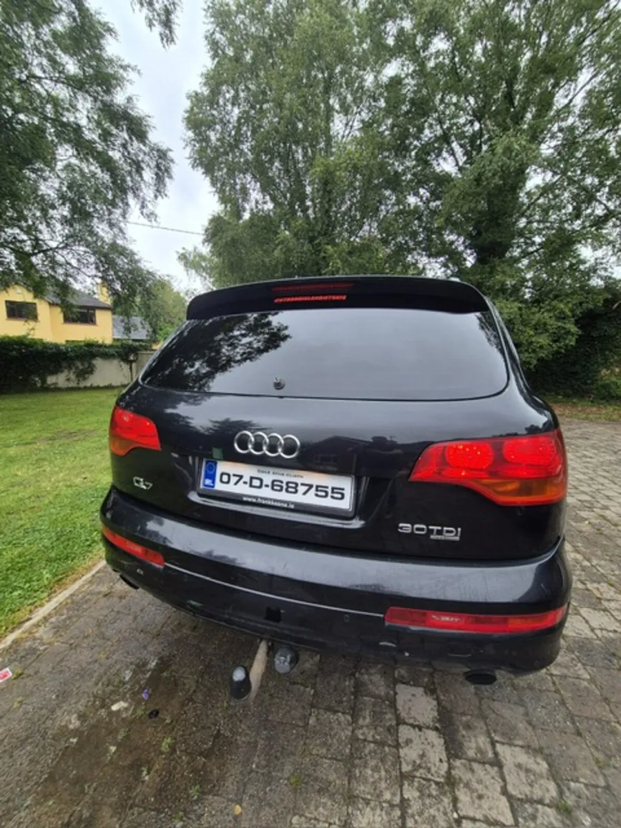 Audi Q7 2007 - Image 4