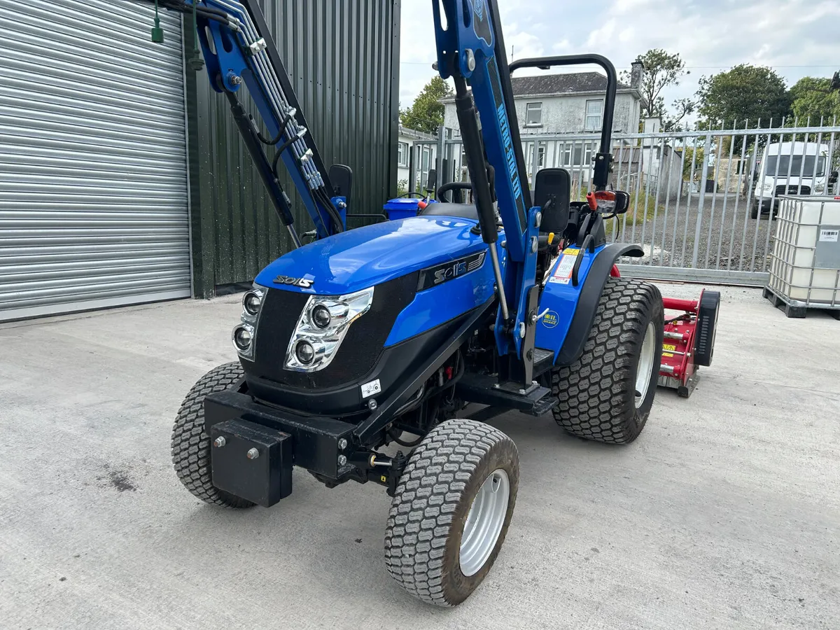 2024 Solis 26 Conpact Tractor with Loader - Image 4