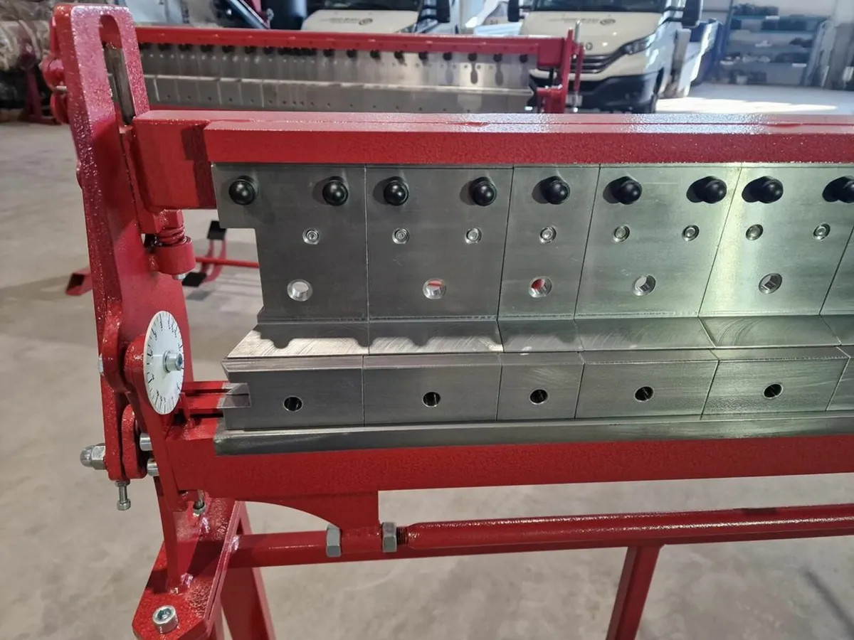segmented sheet metal folder 1250/1.0mm - Image 4