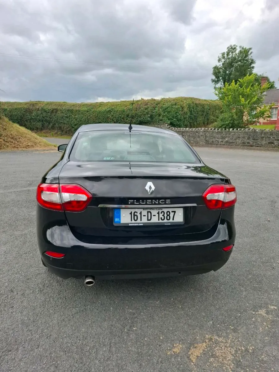 Car - Image 3