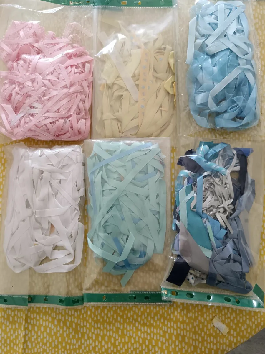 Coloured ribbons
