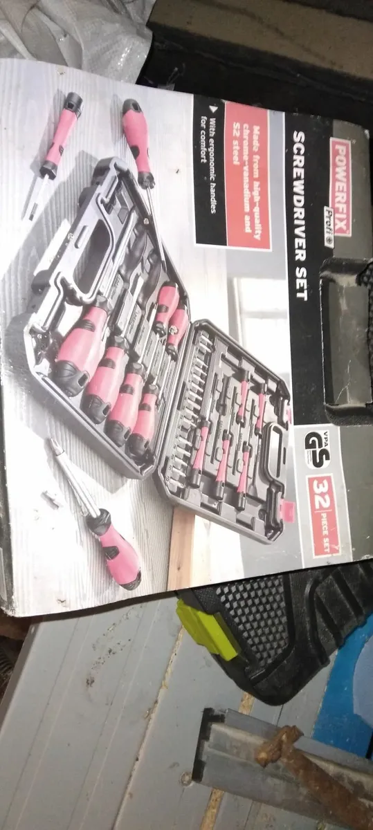 Tool sets £5 each - Image 2