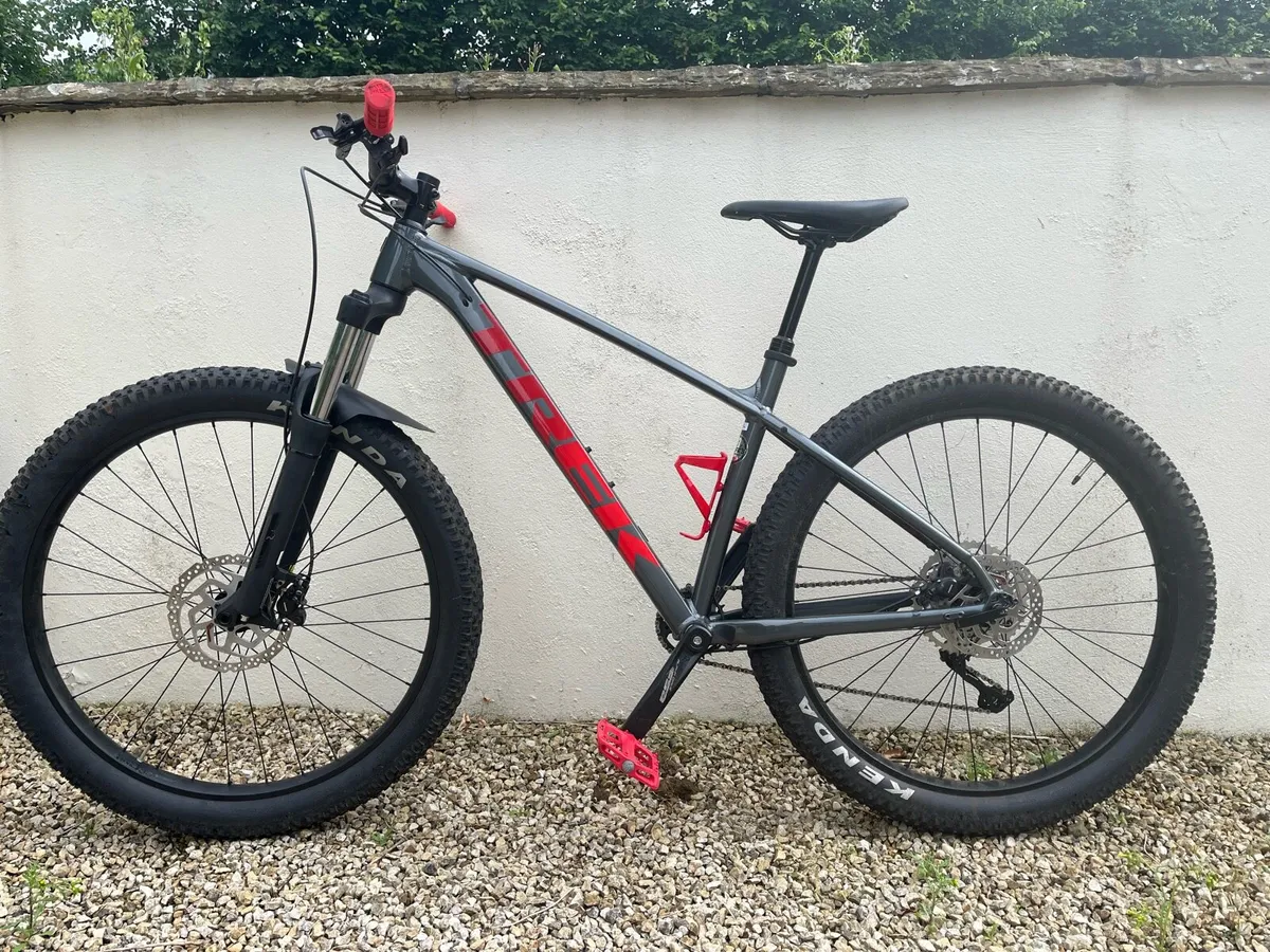 Mountain bike - Trek Roscoe 6 - Image 1