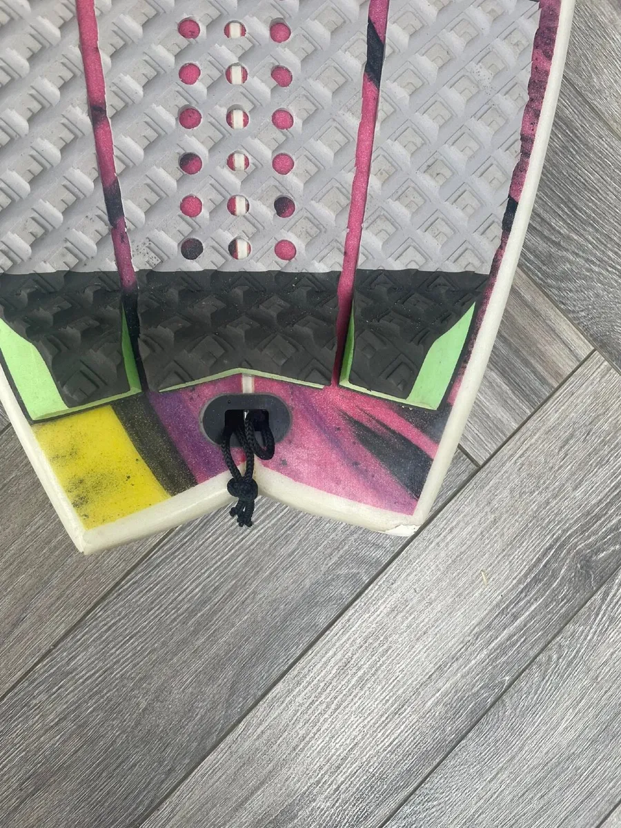 Surfboard - Image 2