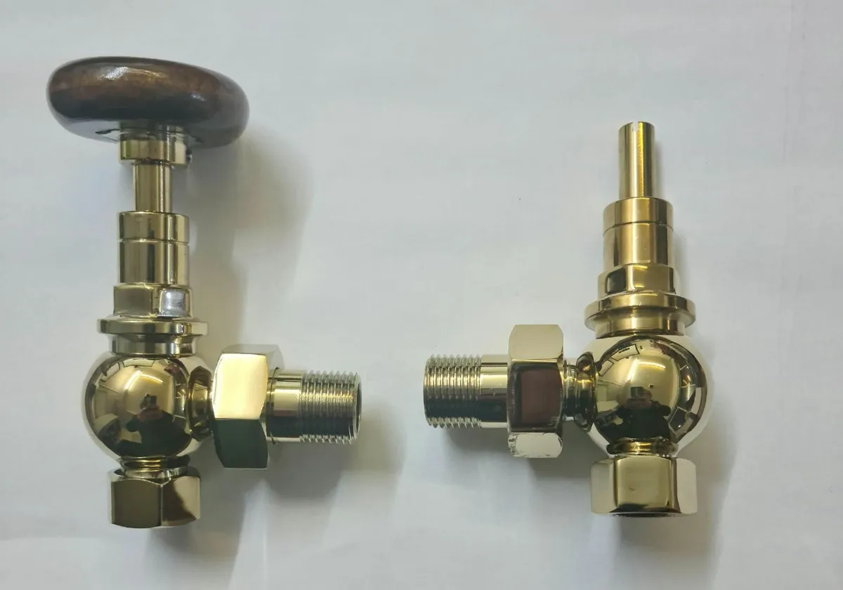 Traditional Brass Radiator Valves & Lockshield - N - Image 1