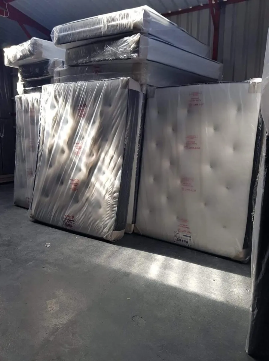 New Double Orthopedic Memory Foam Mattresses - Image 4