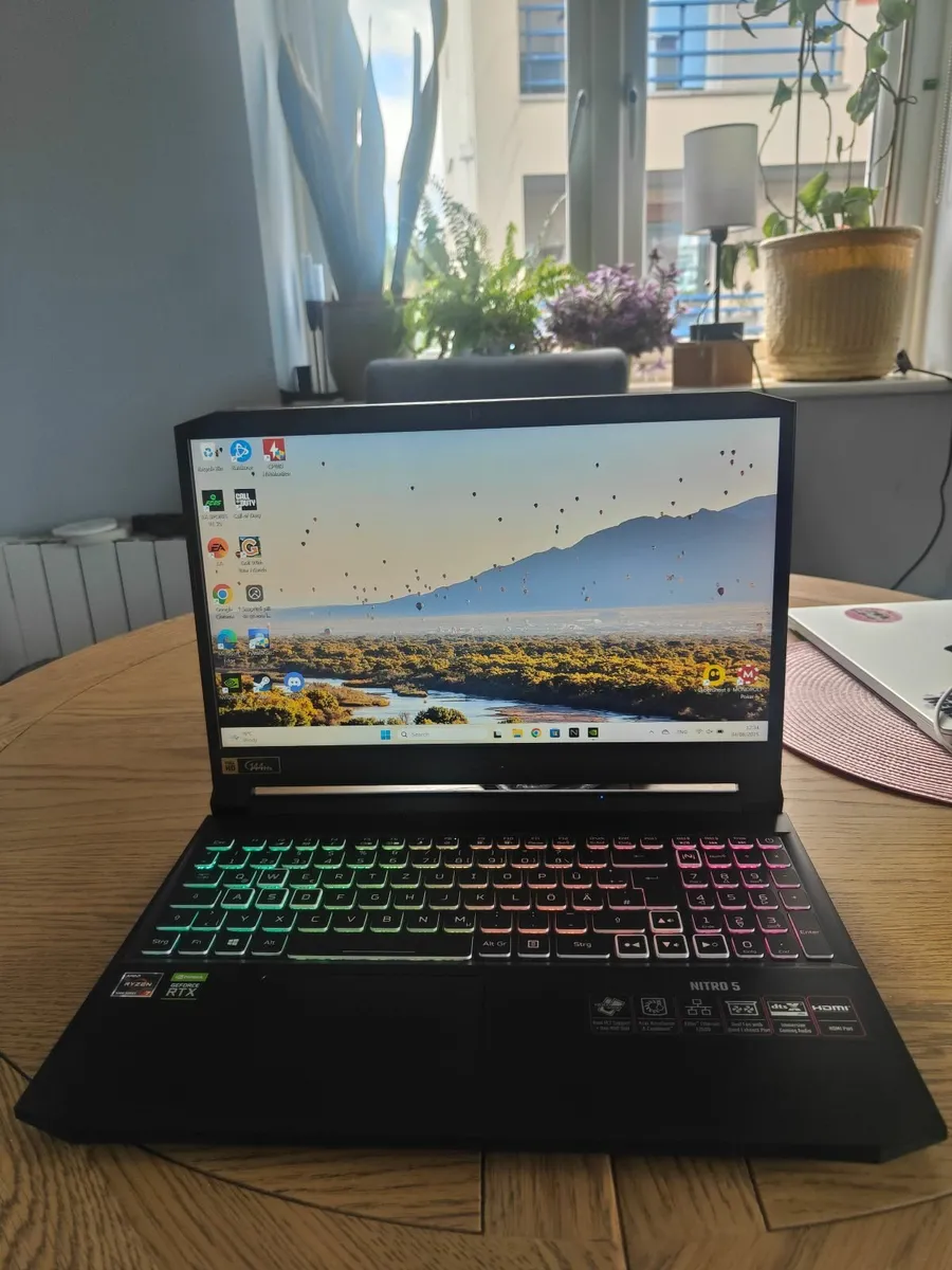 Acer Nitro 5 Ryzen 7 5800h Rtx 3060 like new - Image 2