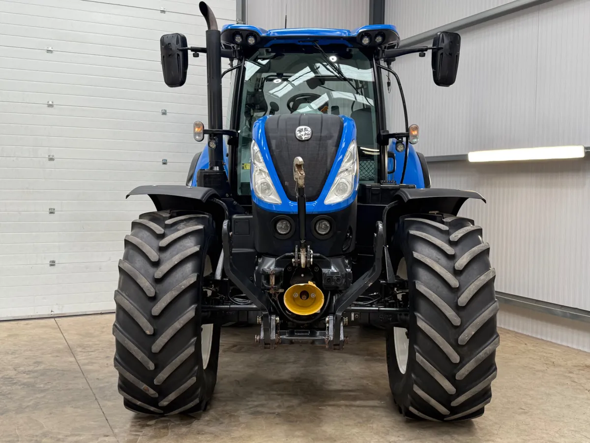 NewHolland T7.190 AutoCommand ***Top Condition!!** - Image 3