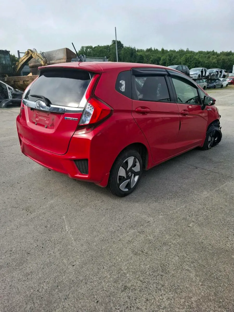 Honda fit 2015*FOR PARTS** - Image 4