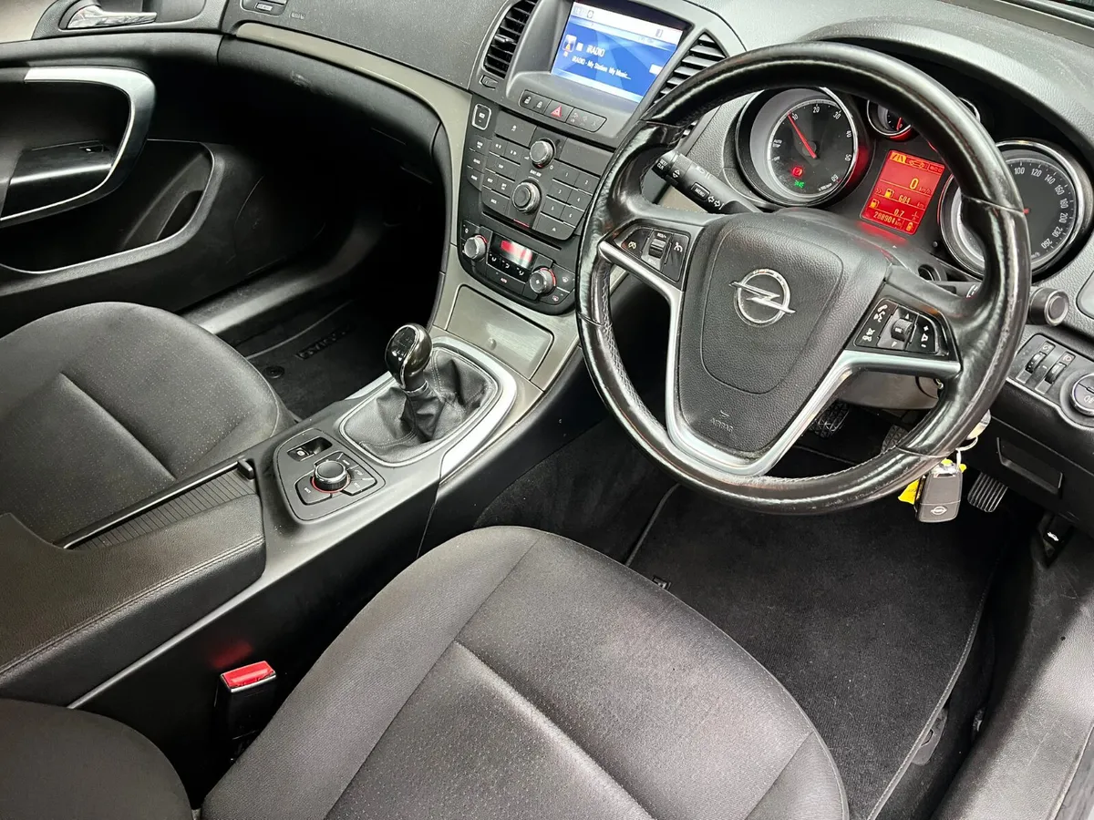 Opel Insignia 2013 2.0 CDTI nct 12/25 tax 9/25 - Image 4
