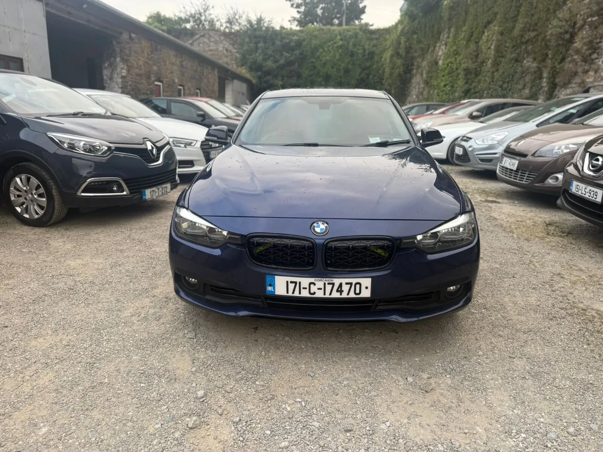 171 BMW 320D EFFICIENT DYNAMICS PLUS - Image 2