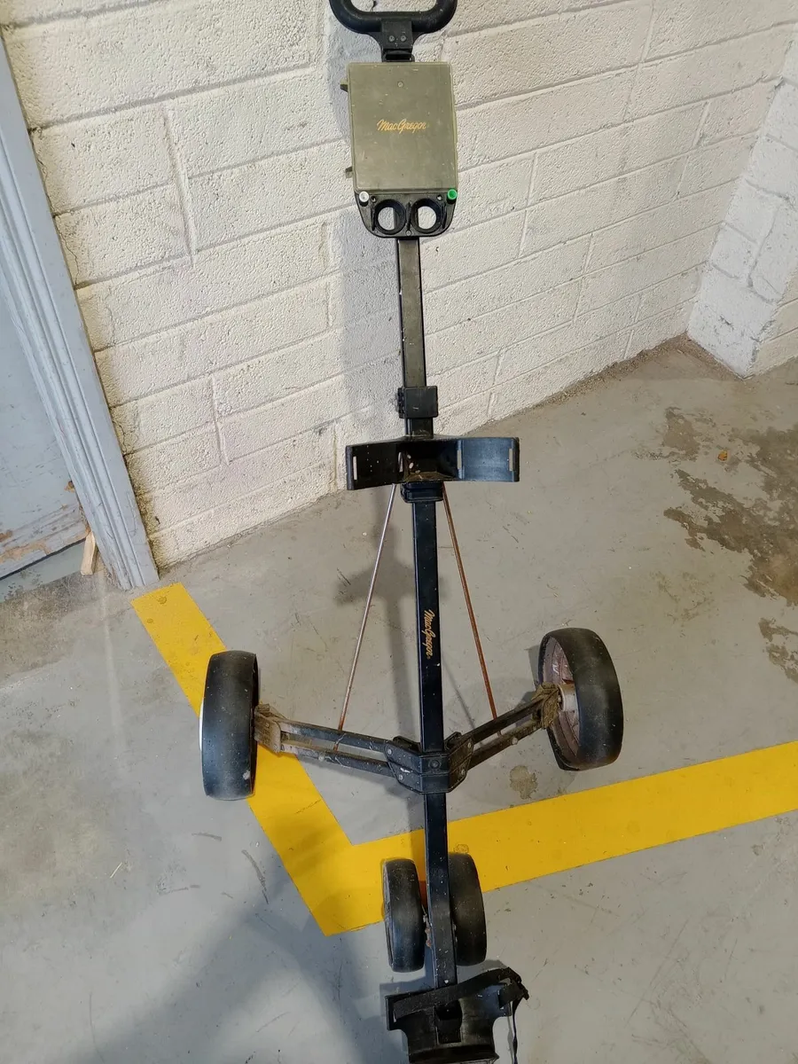 Golf trolley