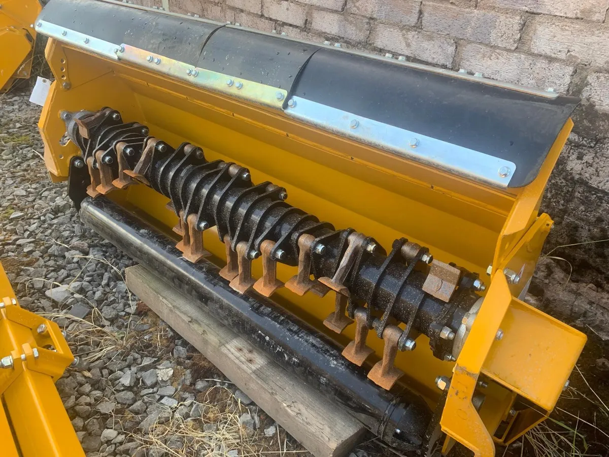 MCCONNEL 1.5M 70HP MULTICUT FLAIL HEAD, HYD ROLLER - Image 2