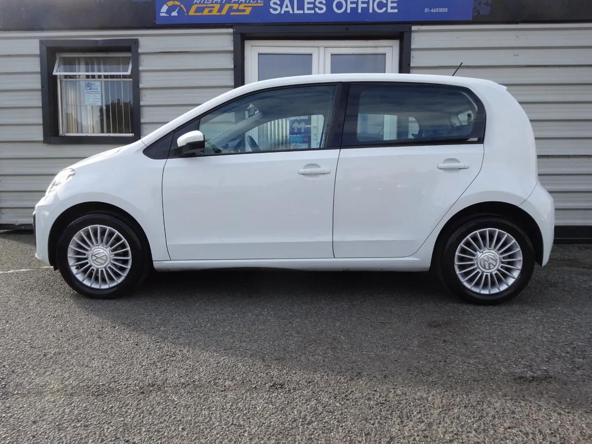 VOLKSWAGEN UP MOVE 1.0 PETROL 5 DOOR - Image 4