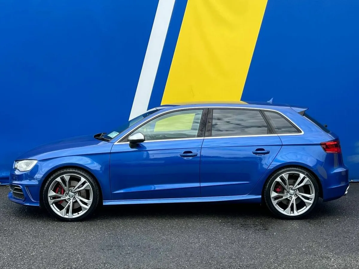 Audi S3 QUATTRO 2.0 TFSI AUTO // NEW 19" RS3 ALLOY - Image 3